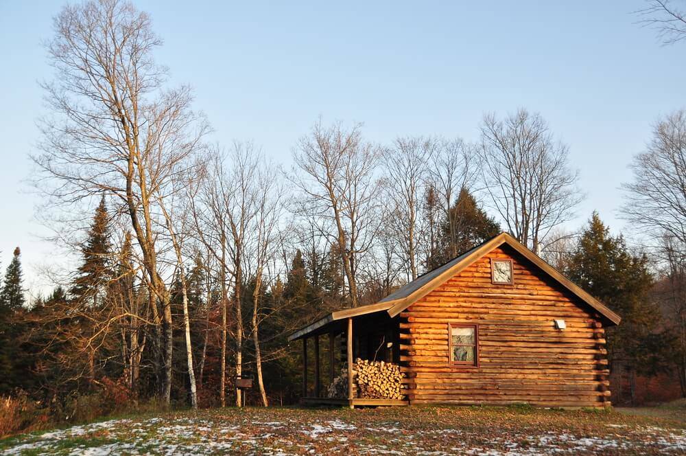 How to decorate your log cabin in a country farm style