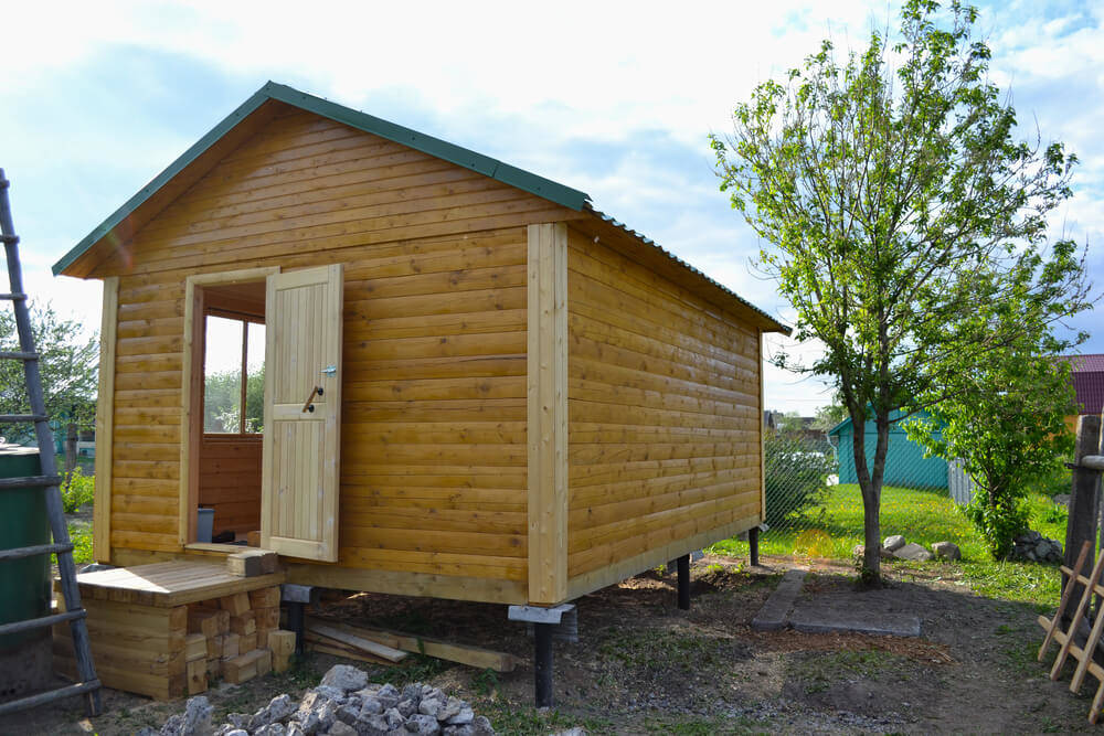 wooden-shed-foundation