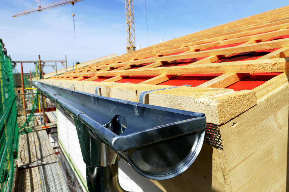 wooden-shed-rain-gutters (1)