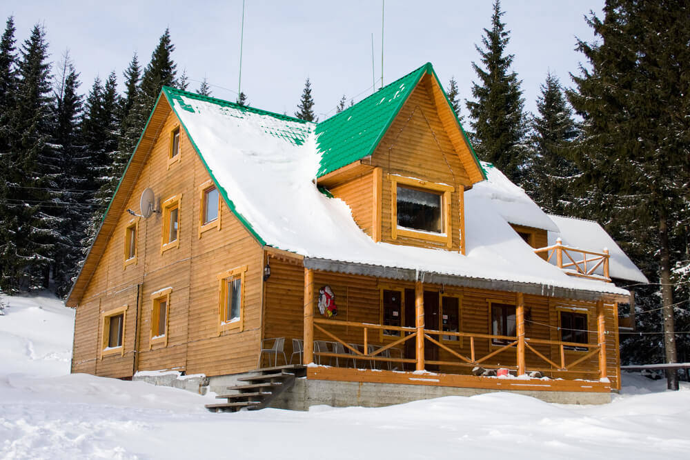 log-cabin-roof-snow