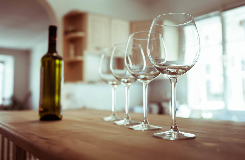 wine-glasses-log-cabin-interior