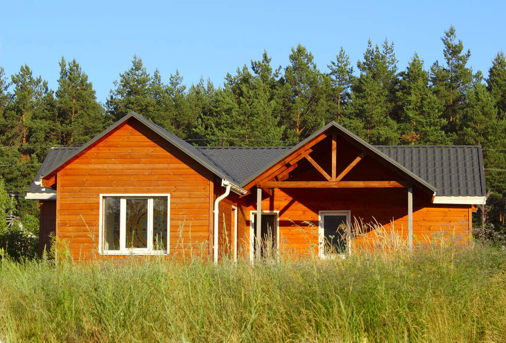 How much does it cost to install a wooden house?