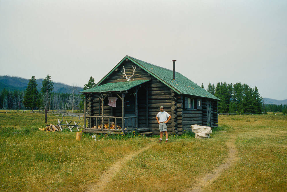 log-cabin-real-estate (1)