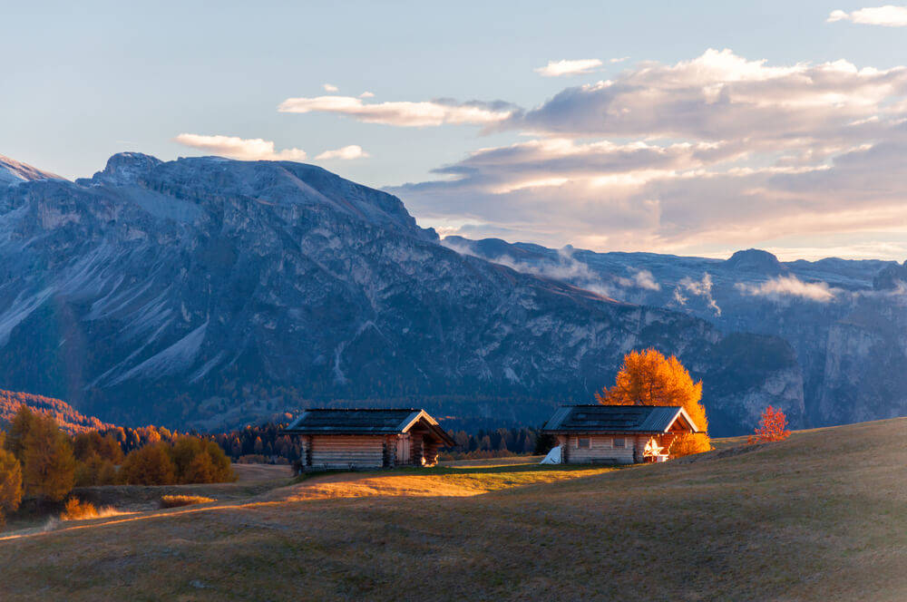 cozy-log-cabin-mountains