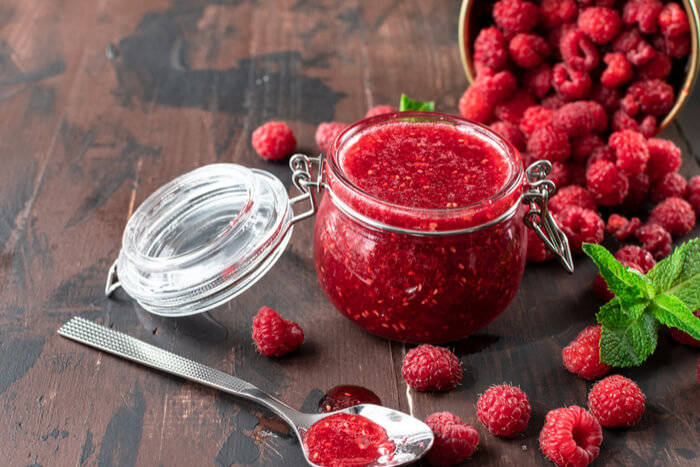 How to Plant Raspberries 999